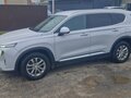 2021 Hyundai Santa Fe IV Рестайлинг, белый, 3050000 рублей - вид 3