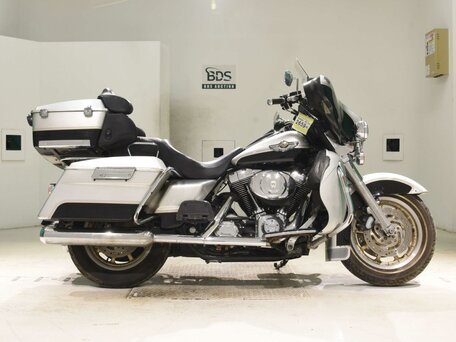 2003 Harley-Davidson Electra Glide, серебристый, 777000 рублей, вид 2