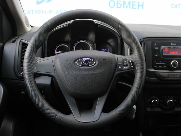 2018 Lada (ВАЗ) XRAY I, белый, 900000 рублей - вид 10