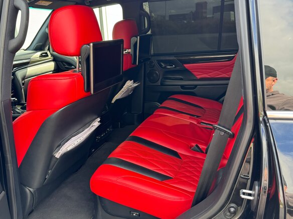 2018 Lexus LX 450d III Рестайлинг 2, чёрный, 6000000 рублей - вид 11
