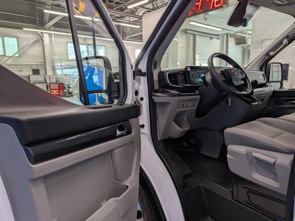 2025 Ford Transit, белый, 6790000 рублей - вид 8