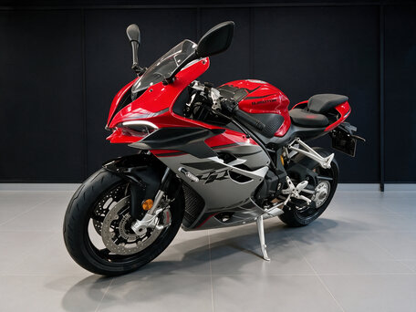 2026 QJMotor SRK 921 RR, красный, 784700 рублей, вид 2