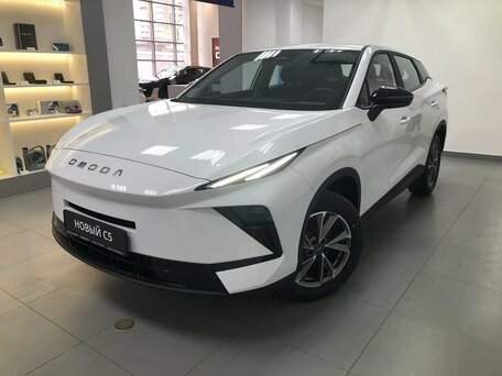 Omoda C5 II
