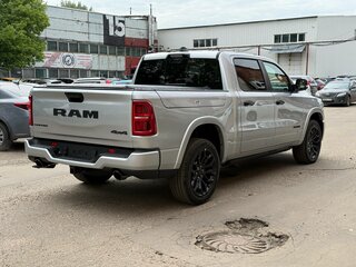 2026 Ram 1500 Crew Cab V Рестайлинг, серебристый, 10120000 рублей, вид 4