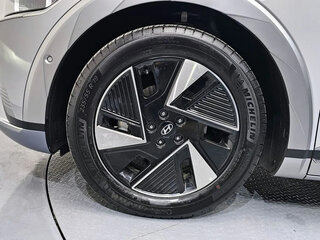 2024 Hyundai IONIQ 5 Long Range I Рестайлинг, серебристый, 3353111 рублей, вид 5