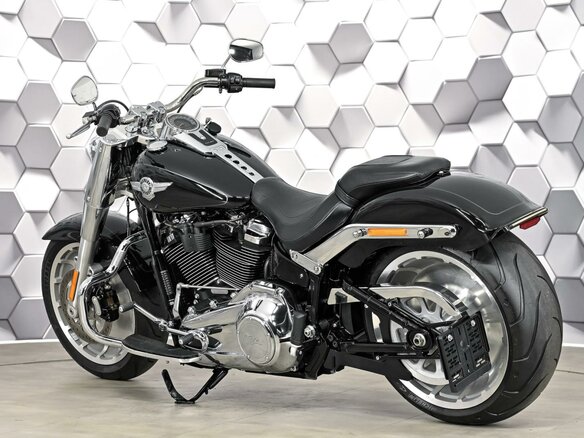 2021 Harley-Davidson Fat Boy, чёрный, 2249000 рублей - вид 7