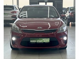 2020 Kia Rio IV, красный, 1479000 рублей, вид 3