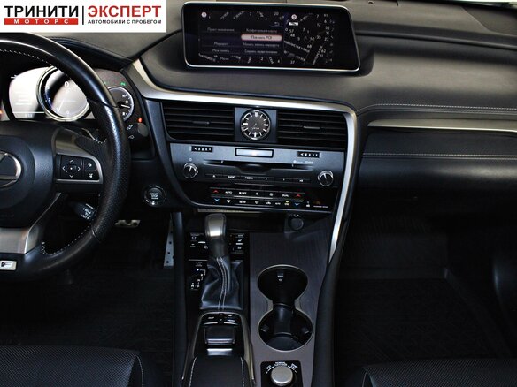 2018 Lexus RX 300 IV, белый, 4580000 рублей - вид 16