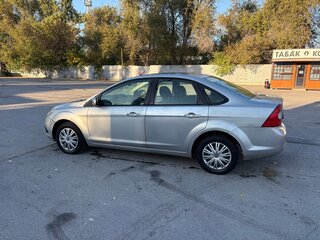 2009 Ford Focus II Рестайлинг, серебристый, 465000 рублей, вид 5