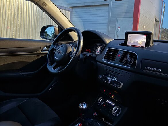 2012 Audi Q3 I (8U), коричневый, 1550000 рублей - вид 13
