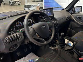 2026 Lada (ВАЗ) Niva Travel I Рестайлинг, синий, 1830700 рублей, вид 3