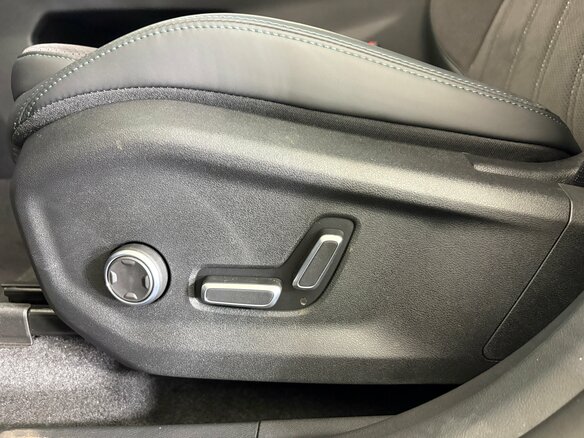 2026 Geely Monjaro I, серый - вид 11