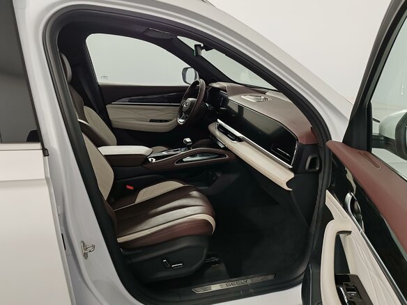 2024 Geely Monjaro I, белый, 3035000 рублей - вид 18