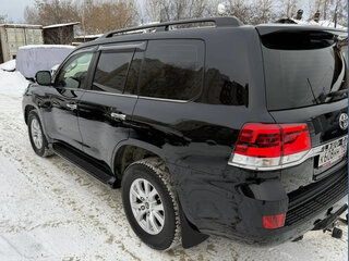 2018 Toyota Land Cruiser 200 Series Рестайлинг 2, чёрный, 5990000 рублей, вид 4