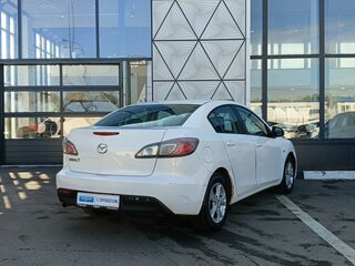 2011 Mazda 3 II (BL), белый, 749000 рублей, вид 5