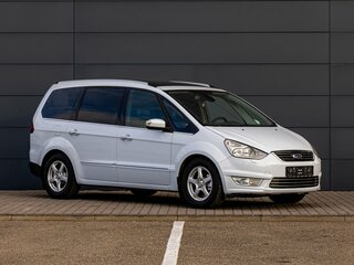 2013 Ford Galaxy II Рестайлинг, белый, 1395000 рублей, вид 3