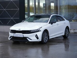 2020 Kia K5 III, белый, 2250000 рублей, вид 1