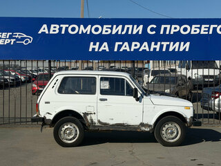 1998 Lada (ВАЗ) 2121 (4x4) I Рестайлинг, белый, 76000 рублей, вид 2