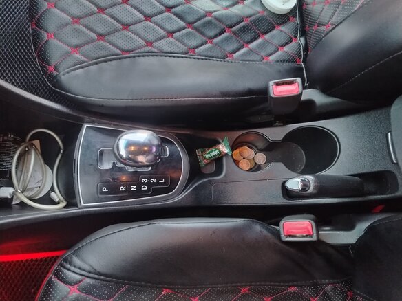 2012 Hyundai Solaris I, серый, 620000 рублей - вид 13