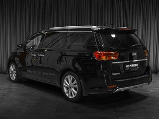 2019 Kia Carnival III, чёрный, 3289000 рублей, вид 2