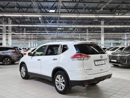 2016 Nissan X-Trail III, белый, 1785000 рублей, вид 4