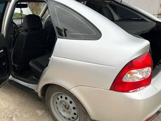 2011 Lada (ВАЗ) Priora I, серебристый, 300000 рублей, вид 4