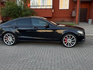 2014 Mercedes-Benz CLS 350 CDI BlueTEC II (C218), чёрный, 2500000 рублей, вид 3