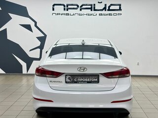 2018 Hyundai Elantra VI (AD), белый, 1549000 рублей, вид 4