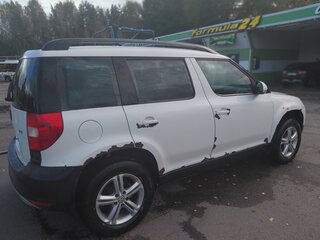 2011 Skoda Yeti I, белый, 540000 рублей, вид 4