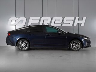 2020 Kia K5 III, синий, 2350000 рублей, вид 5