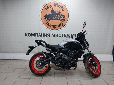 2018 Yamaha MT-07 (FZ-07), серый, 749000 рублей, вид 1