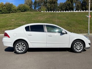 2012 Opel Astra H Рестайлинг, белый, 420000 рублей, вид 1