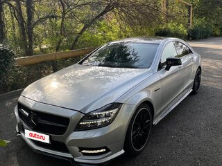 2011 Mercedes-Benz CLS 500 II (C218), серебристый, 2380000 рублей, вид 1