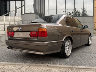 1995 BMW 5 серии 520i III (E34), коричневый, 699000 рублей, вид 3