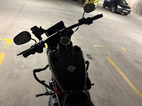 2024 Harley-Davidson Fat Bob, чёрный, 2333333 рублей, вид 1