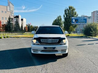 1998 Toyota Harrier I (XU10), белый, 799000 рублей, вид 3