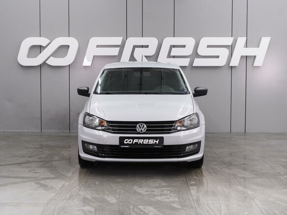 2019 Volkswagen Polo V Рестайлинг, белый - вид 2