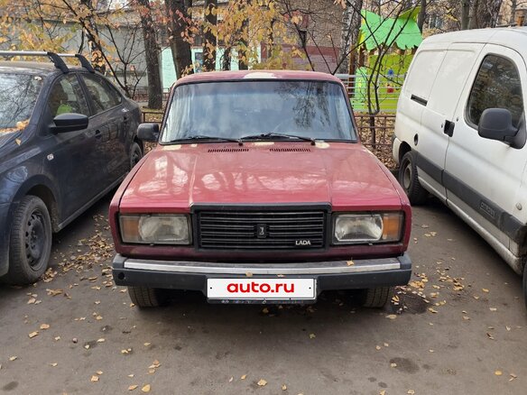 2005 Lada (ВАЗ) 2107, красный, 120000 рублей