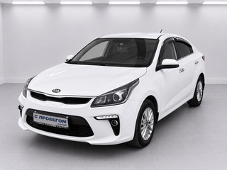 2020 Kia Rio IV, белый, 1570000 рублей, вид 1