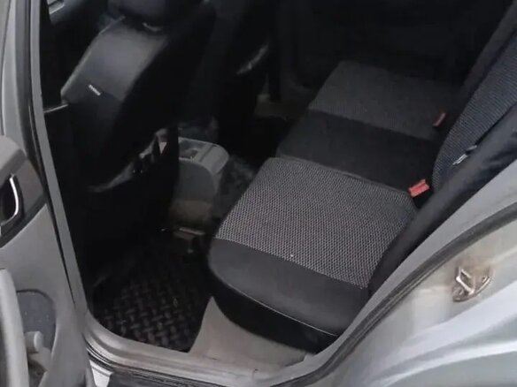 2003 Skoda Octavia I (A4) Рестайлинг, серебристый, 250000 рублей - вид 6