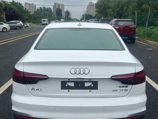 2022 Audi A4 35 TFSI Long V (B9) Рестайлинг, белый, 1870000 рублей, вид 5