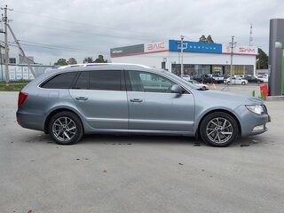 2012 Skoda Superb II, серый, 1149000 рублей, вид 4