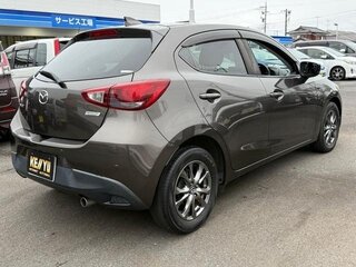 2019 Mazda Demio IV (DJ), коричневый, 904084 рублей, вид 4