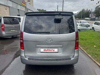 2014 Hyundai Grand Starex I, серебристый, 2000000 рублей, вид 4