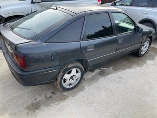 1993 Opel Vectra KAT A, чёрный, 140000 рублей, вид 3
