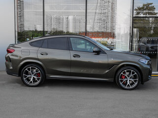 2021 BMW X6 40i III (G06), зелёный, 6998000 рублей, вид 4