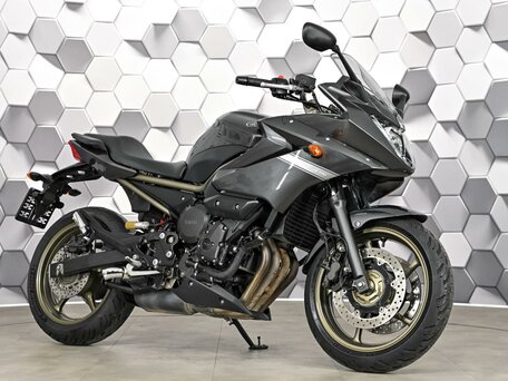 2012 Yamaha XJ6 (FZ6R), серый, 525000 рублей, вид 1