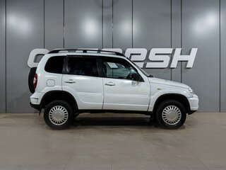 2012 Chevrolet Niva I Рестайлинг, белый, 599000 рублей, вид 5