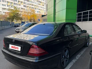 1999 Mercedes-Benz S-Класс 320 IV (W220), чёрный, 400000 рублей, вид 4