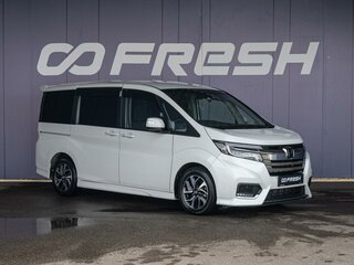 2017 Honda Stepwgn Spada V Рестайлинг, белый, 2347000 рублей, вид 1